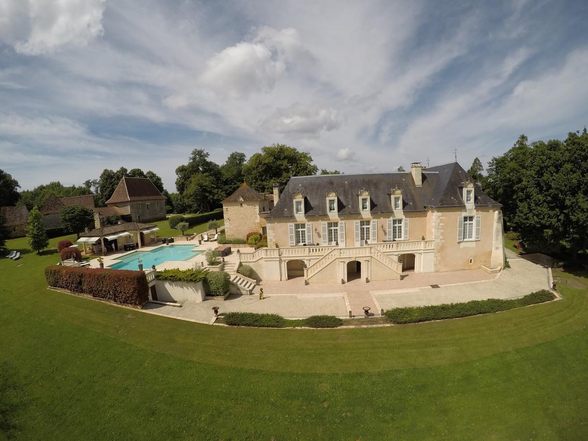 Domaine De La Rocque Bed & Breakfast Liorac-sur-Louyre Exterior foto