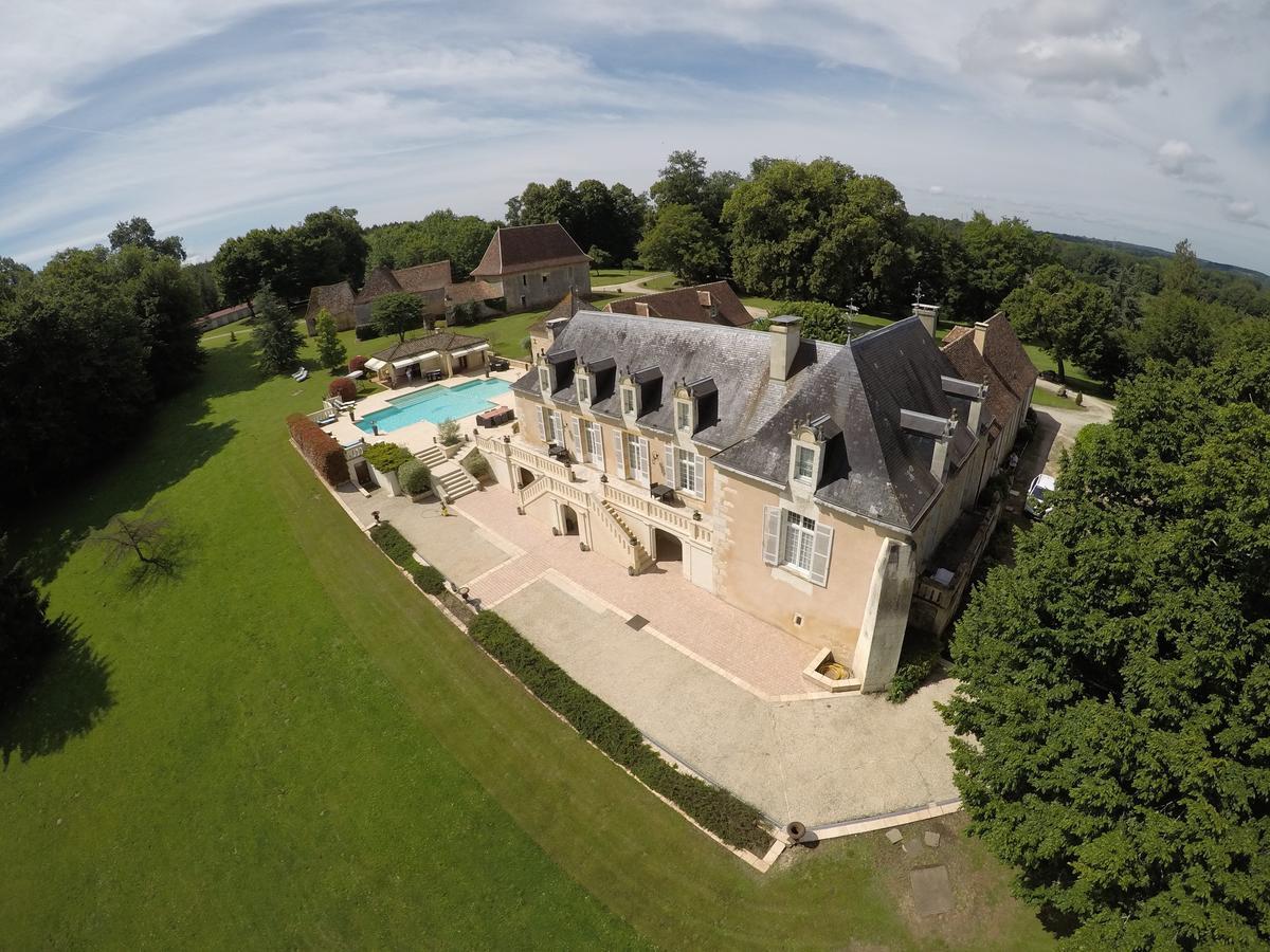 Domaine De La Rocque Bed & Breakfast Liorac-sur-Louyre Exterior foto